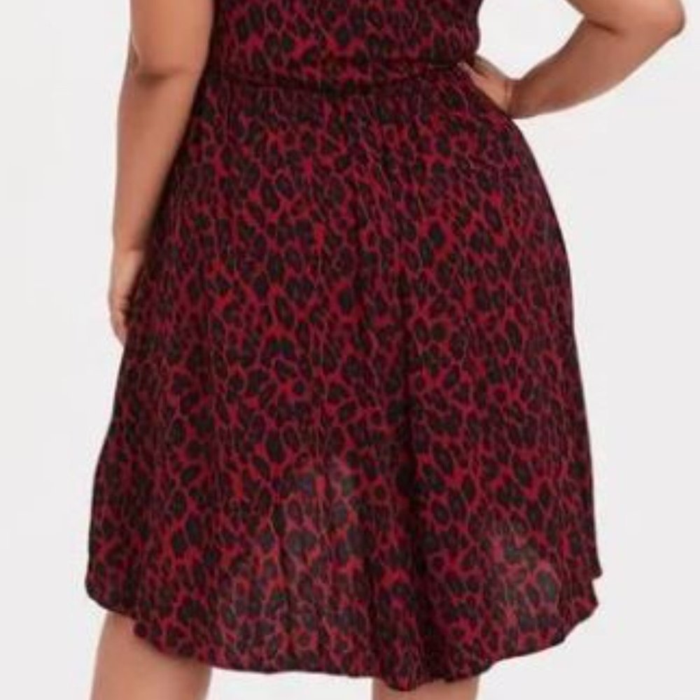 NWT Torrid Red Leopard O-Ring Challis Skater Dress in size 4X - Picture 2 of 8